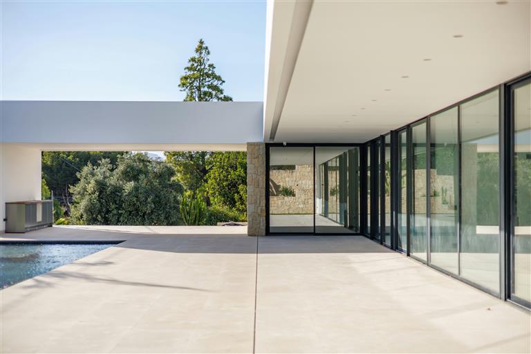Zarafeti Yükseltmek: Ankara’da Modern Lüks Villa Dekorasyonu.